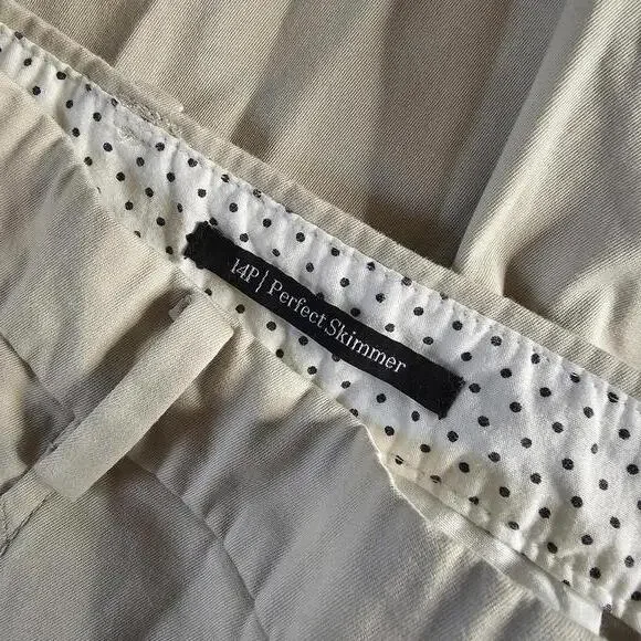 Talbots Beige Capri Pants with Button Detail Size 14P - Picture 4 of 9